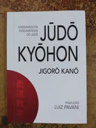 Capa do livro Jūdō Kyōhon: os ensinamentos fundamentais do Judô
